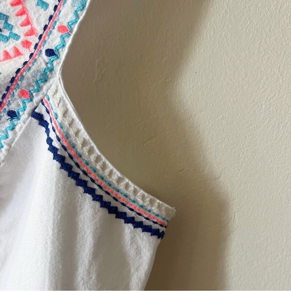 AE White Embroidered Mini Dress Size 4 Boho Hippie Festival Western Flirty - Picture 8 of 13